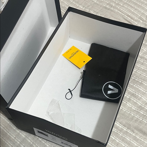 Valentino Women's White Platform Sneakers - Dalia white - Picture 6 of 7